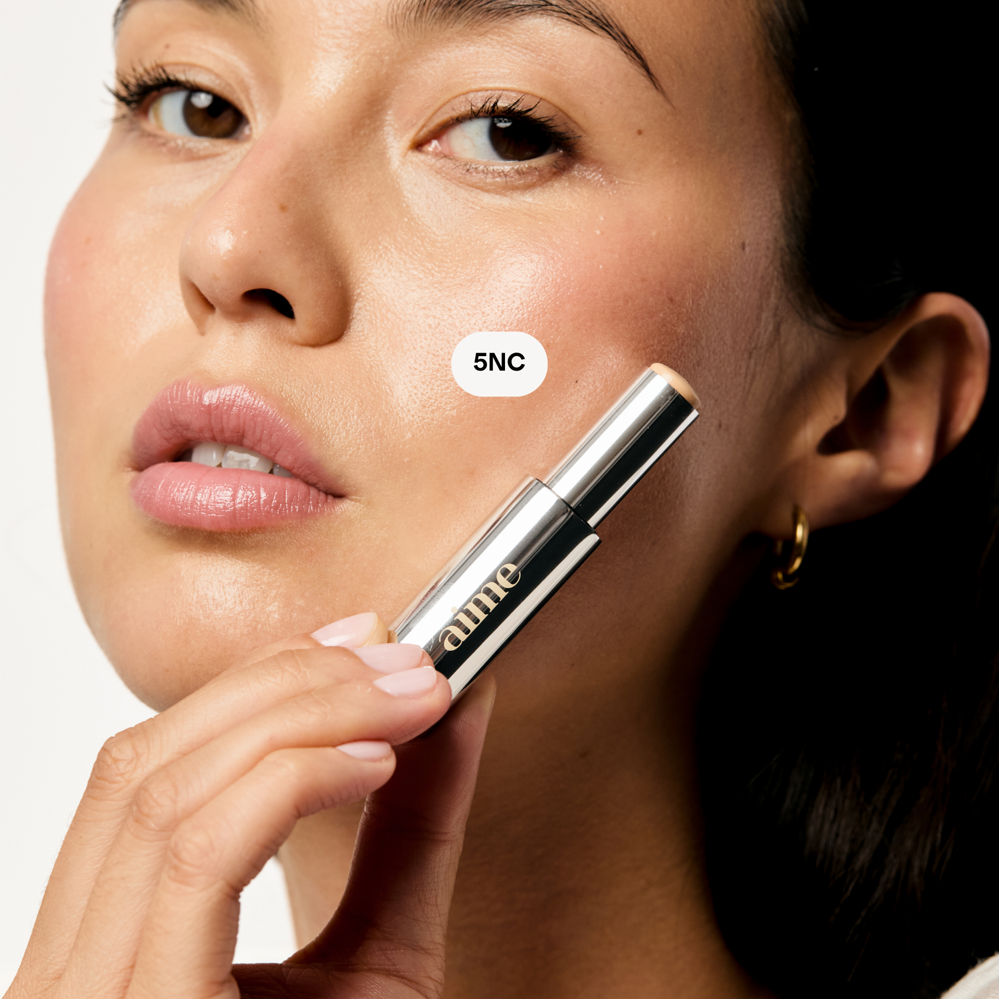 The Complexion Stick & The Concealer Brush