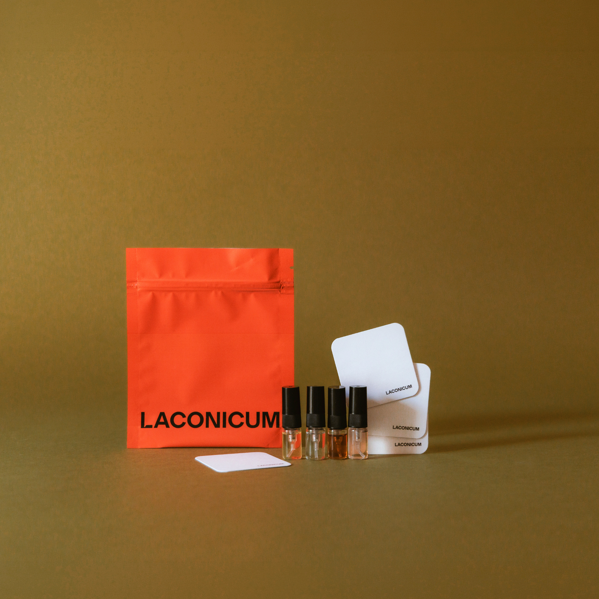 Perfume sample kit