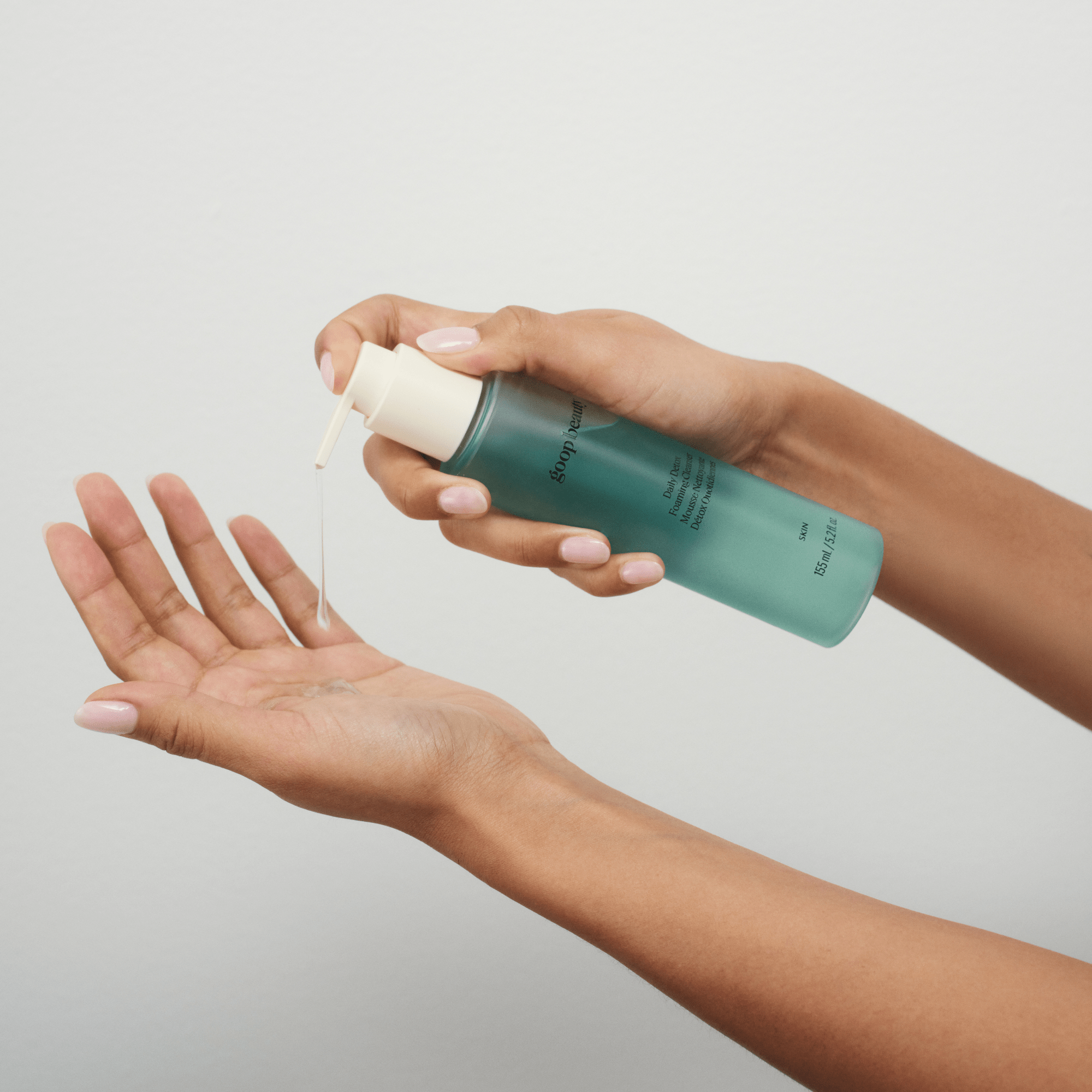 Daily Detox Foaming Cleanser - LACONICUM