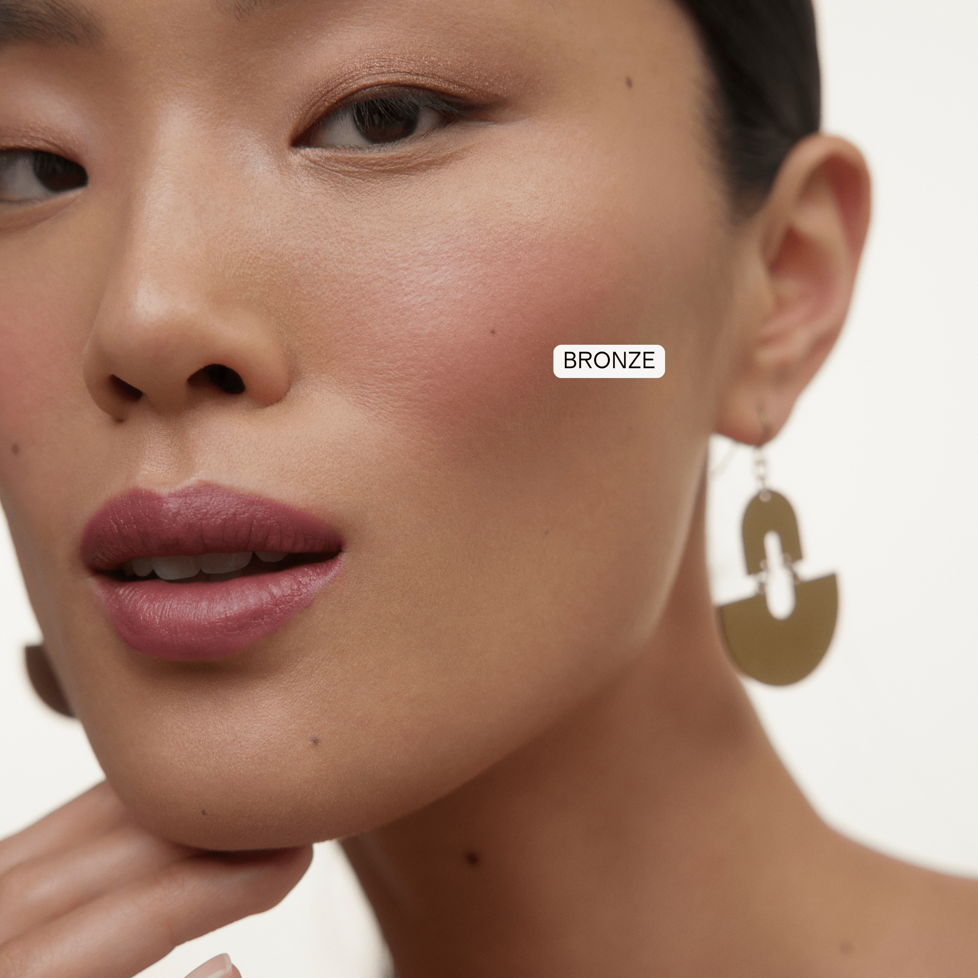 La Lumière Liquid Eye Shadow - LACONICUM