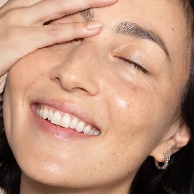 Super Serum Skin Tint SPF30 - LACONICUM