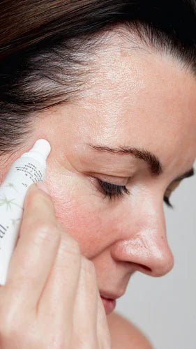 Tips para eliminar las arrugas del contorno de ojos - LACONICUM