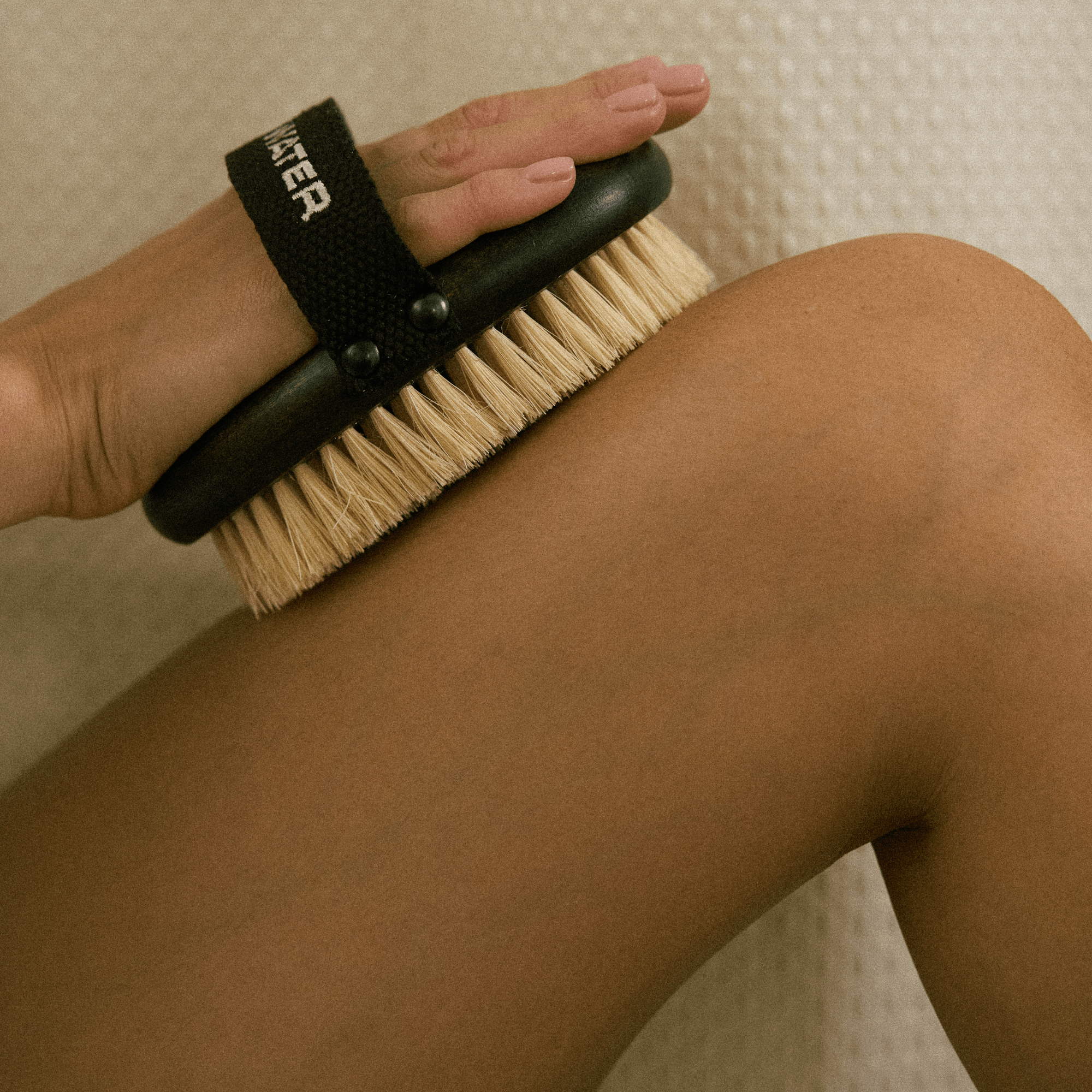 Buff Body Dry Brush - LACONICUM