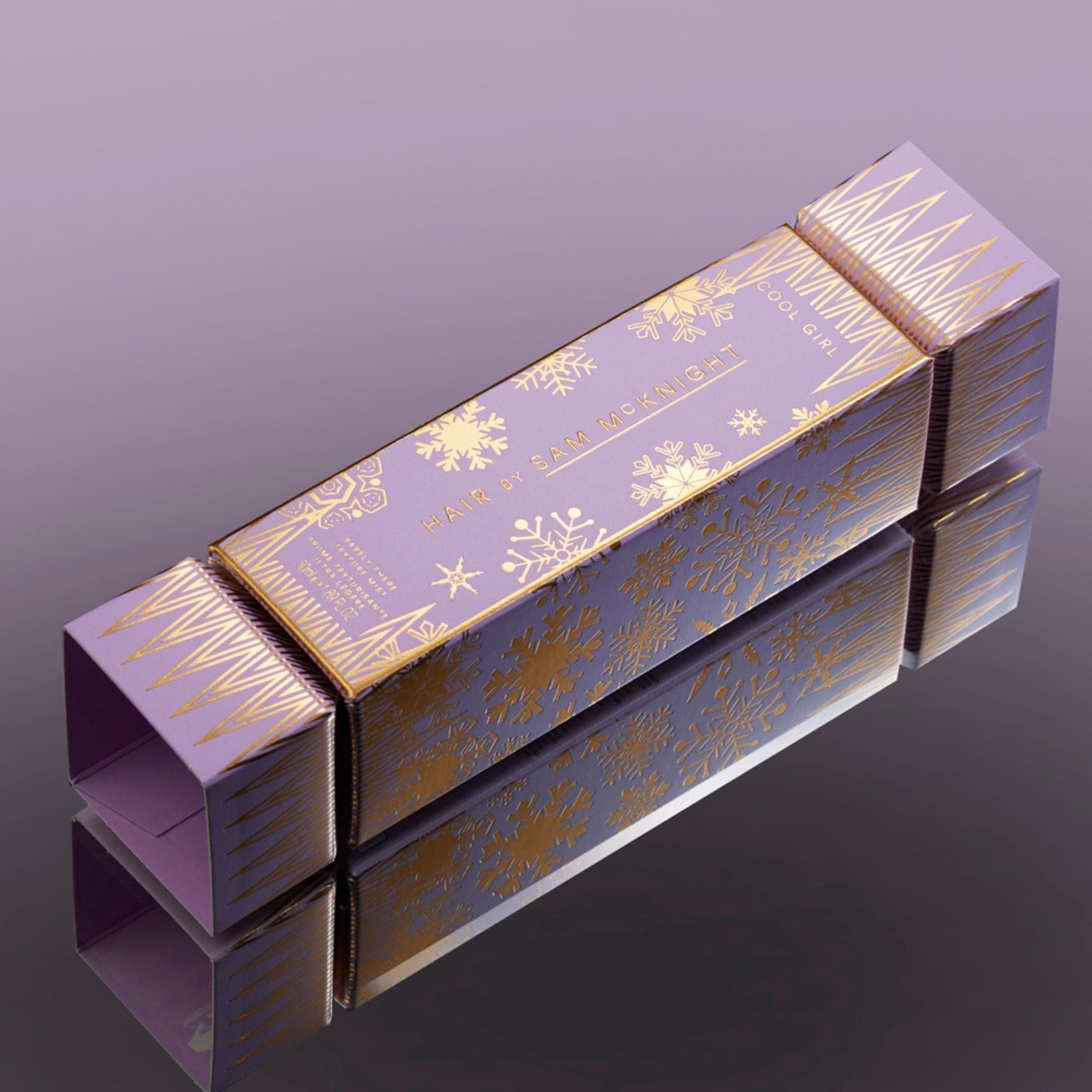 Cool Girl Christmas Cracker - LACONICUM