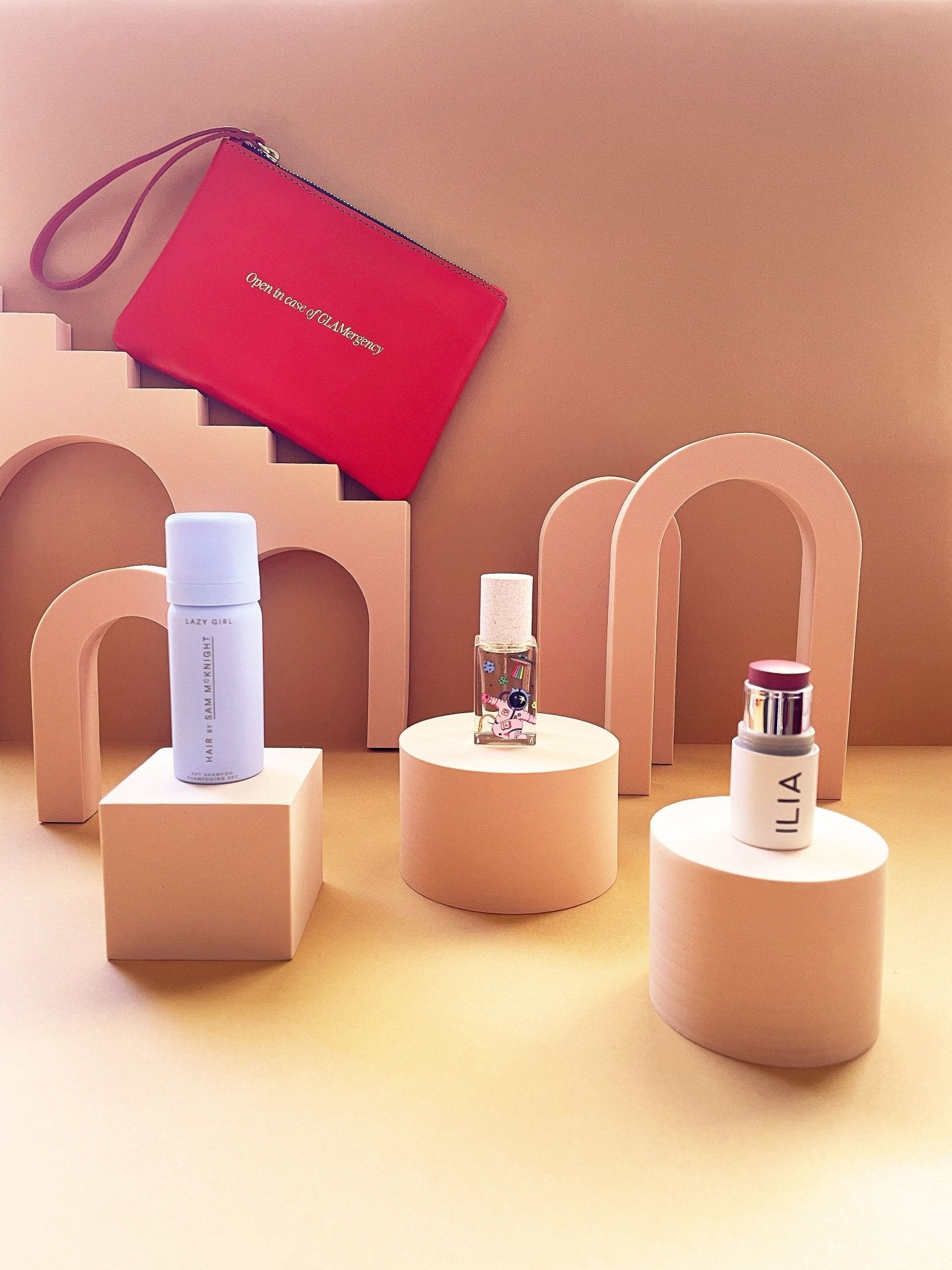 "Glamergency" Mercules & Laconicum - LACONICUM