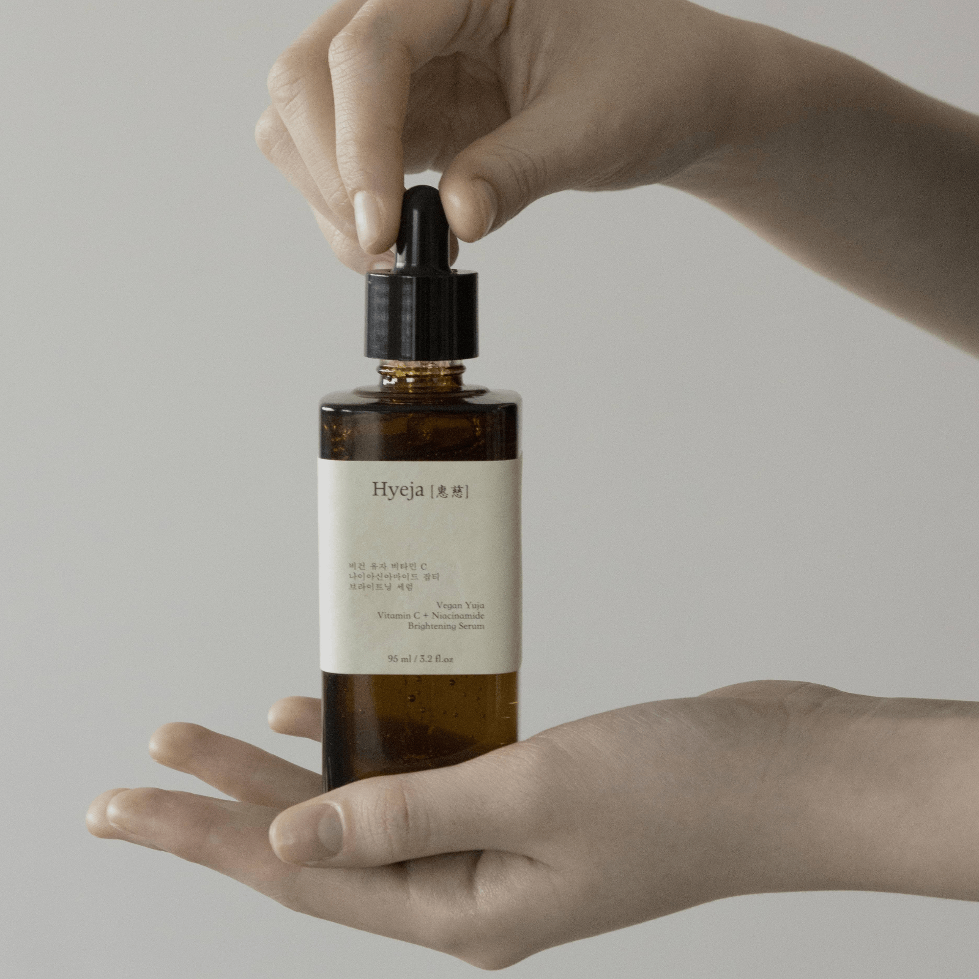 Vegan Yuja Vitamin C Brightening Serum - LACONICUM